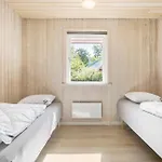 4 Bedroom In Сasa de vacaciones *