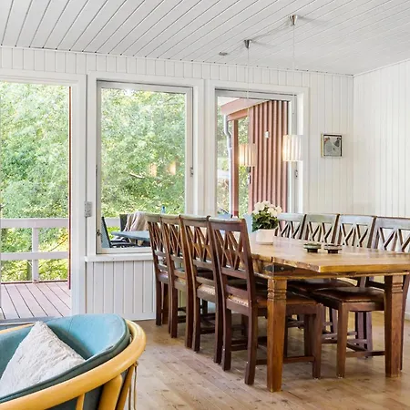 4 Bedroom In Semesterbostad *