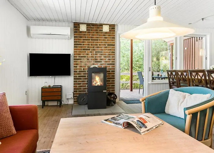 4 Bedroom In Casa de Férias Glesborg